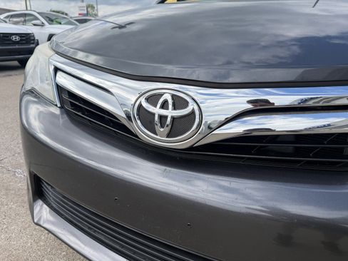 Used 2012 Toyota Camry XLE FWD image 14