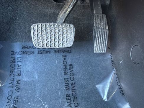 Used 2018 Chevrolet Equinox LT image 22