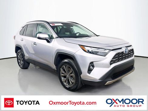 Used 2022 Toyota RAV4 Limited image 1
