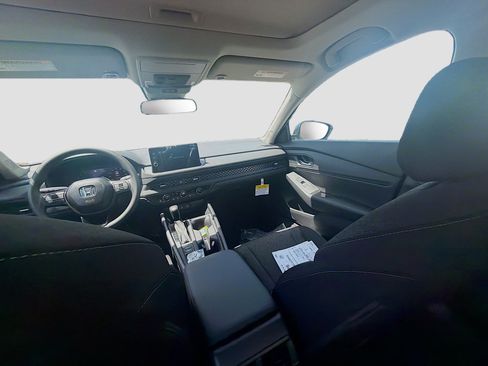 New 2026 Honda Accord SE image 18