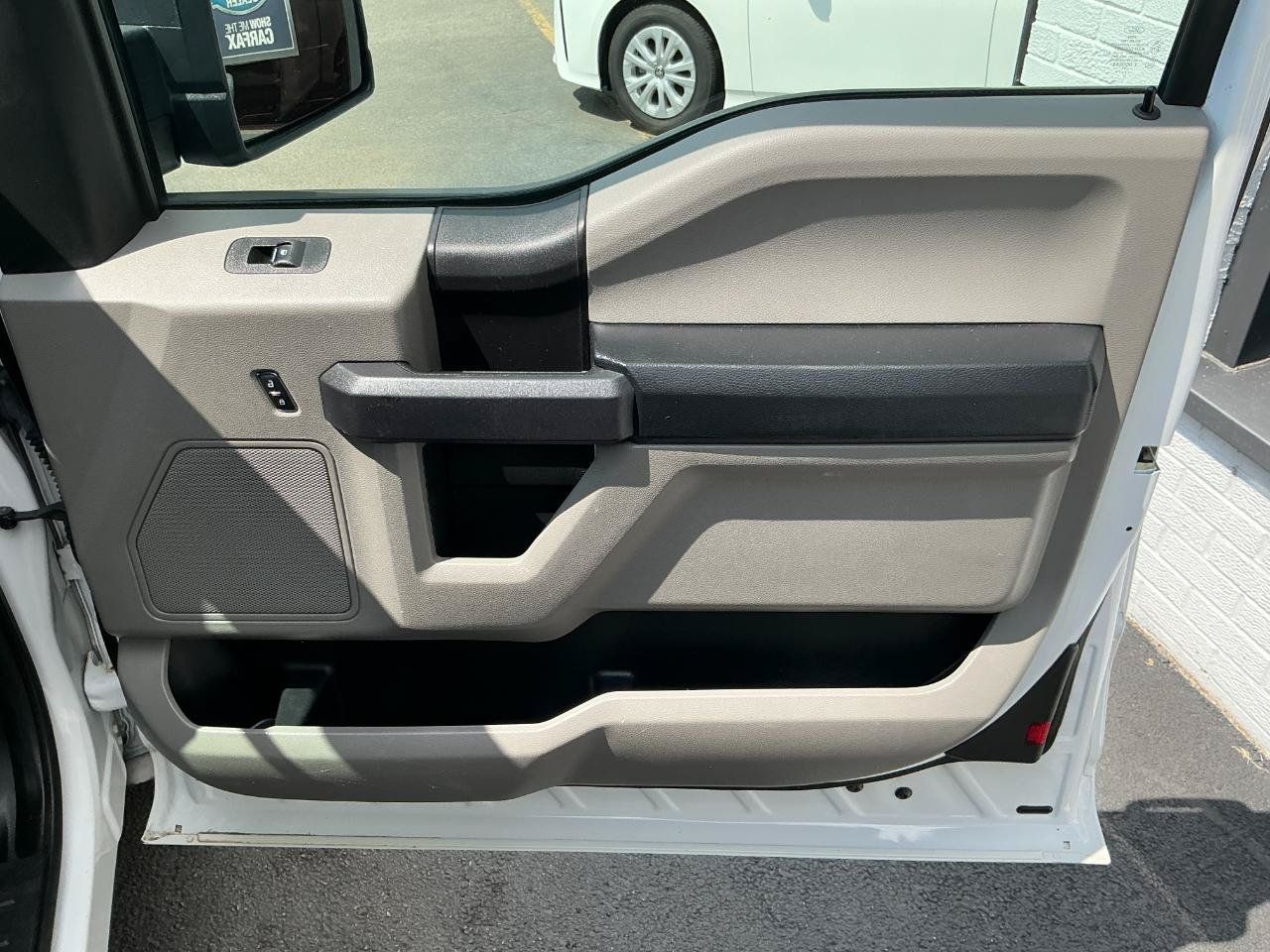 Used 2017 Ford F150 XL w/ Equipment Group 101A Mid RWD image 21