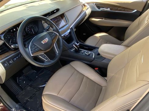 Certified 2022 Cadillac XT5 Premium Luxury w/ Platinum Package image 19