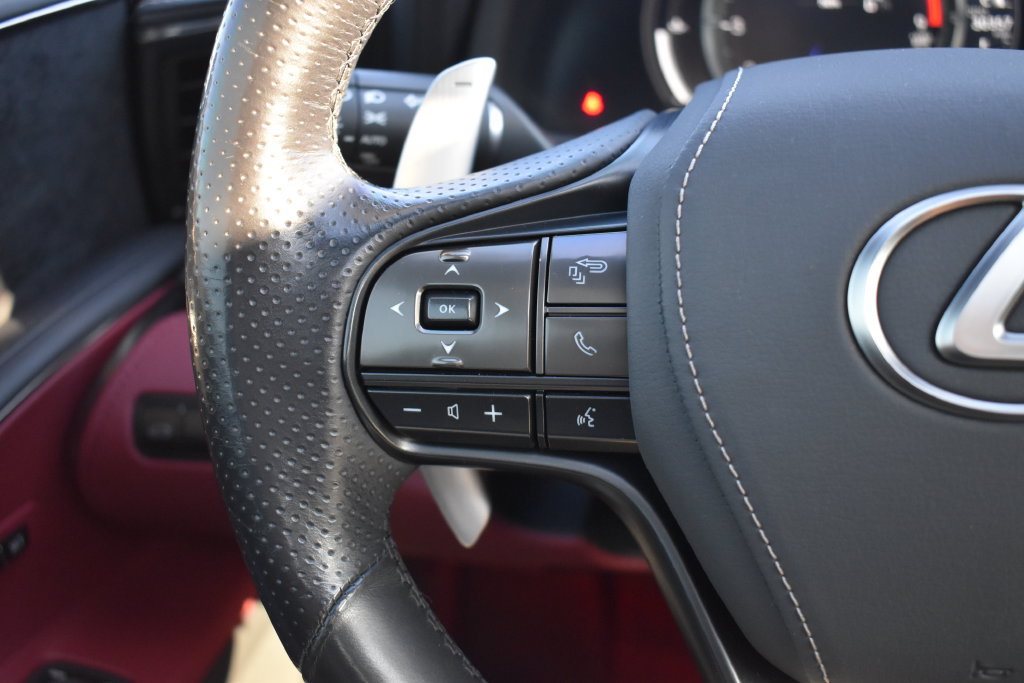Used 2024 Lexus LC 500 Coupe w/ Sport Package RWD image 15