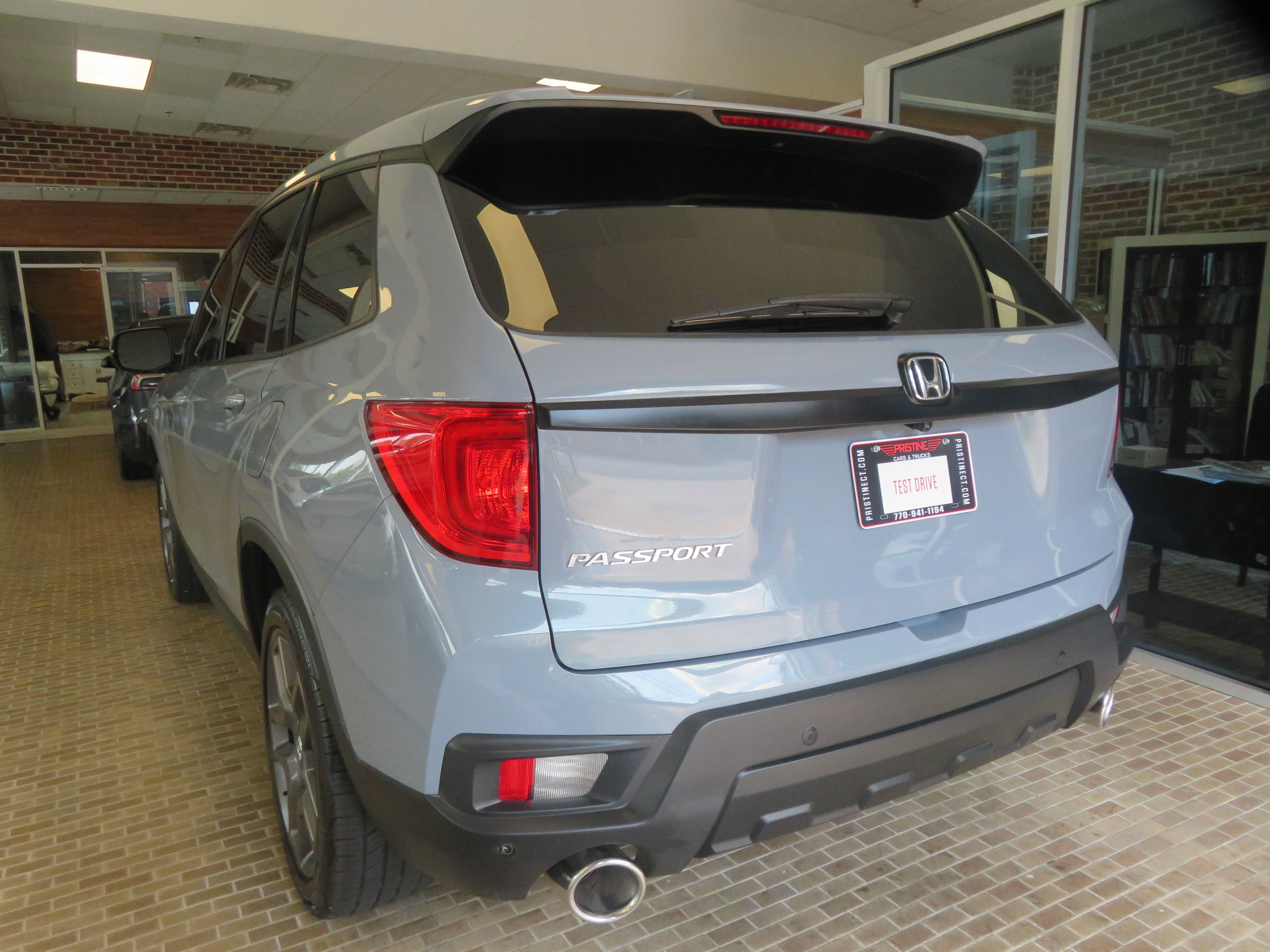 Used 2022 Honda Passport EX-L image 6