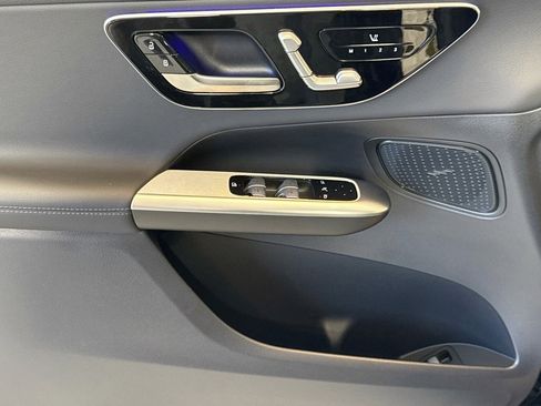 Certified 2025 Mercedes-Benz GLC 350e 4MATIC image 17