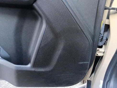 Used 2024 GMC Canyon Elevation w/ Convenience Package image 13