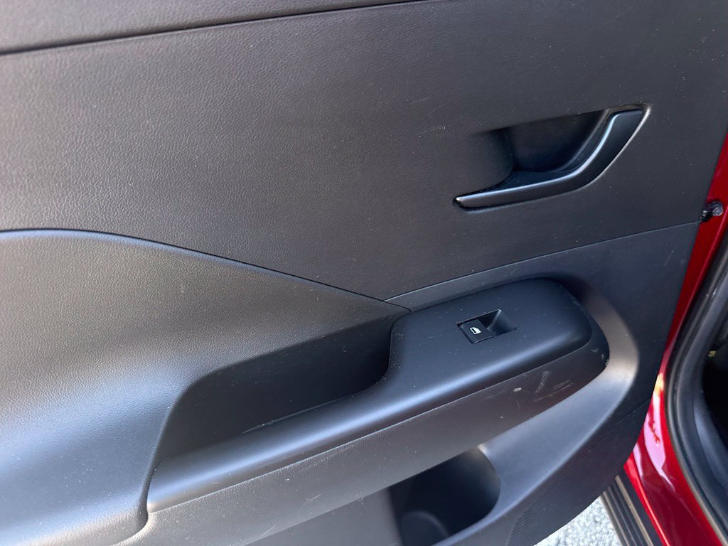 Used 2025 Hyundai Kona SEL AWD/4WD image 33