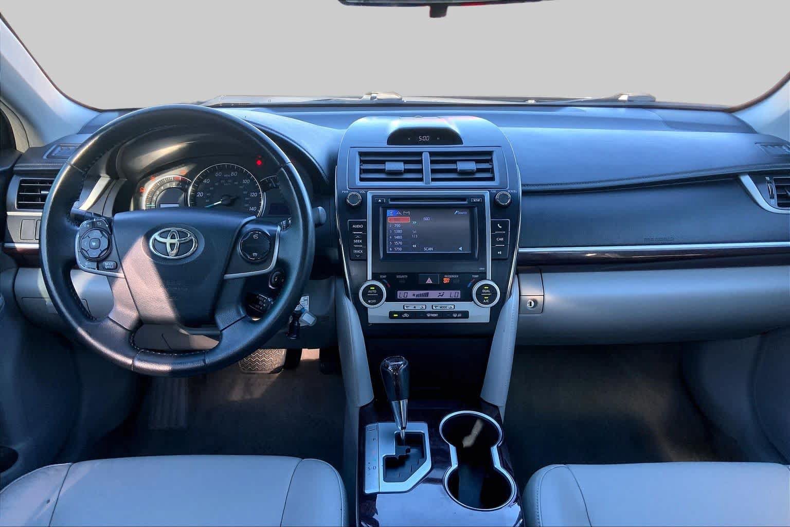 Used 2012 Toyota Camry XLE FWD image 14