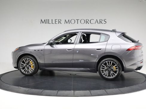 New 2024 Maserati Grecale GT image 8