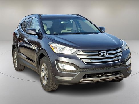 Used 2016 Hyundai Santa Fe Sport w/ Option Group 02 image 2