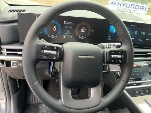 New 2026 Hyundai Santa Fe SE image 12