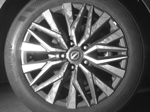 Used 2025 Nissan Altima 2.5 SV image 13