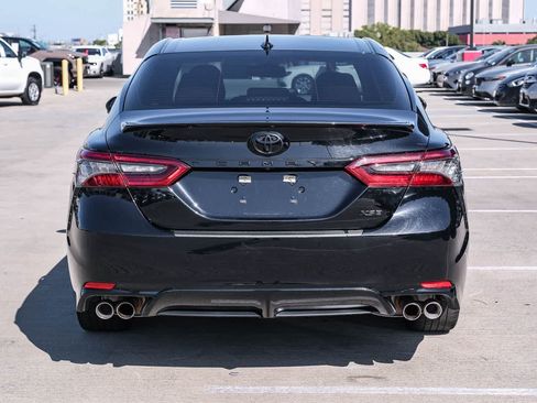 Certified 2021 Toyota Camry XSE FWD image 5
