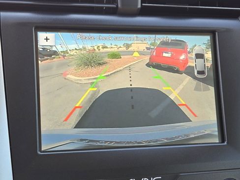 Used 2019 Ford Fusion SE FWD image 18