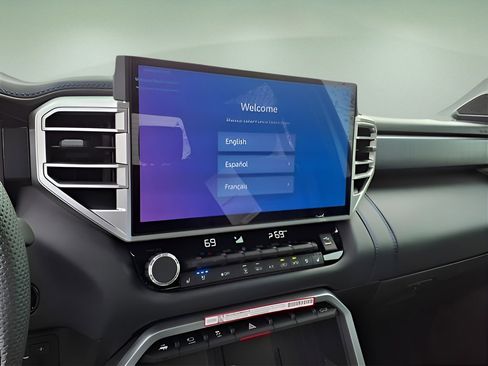 New 2025 Toyota Tundra Platinum AWD/4WD image 10