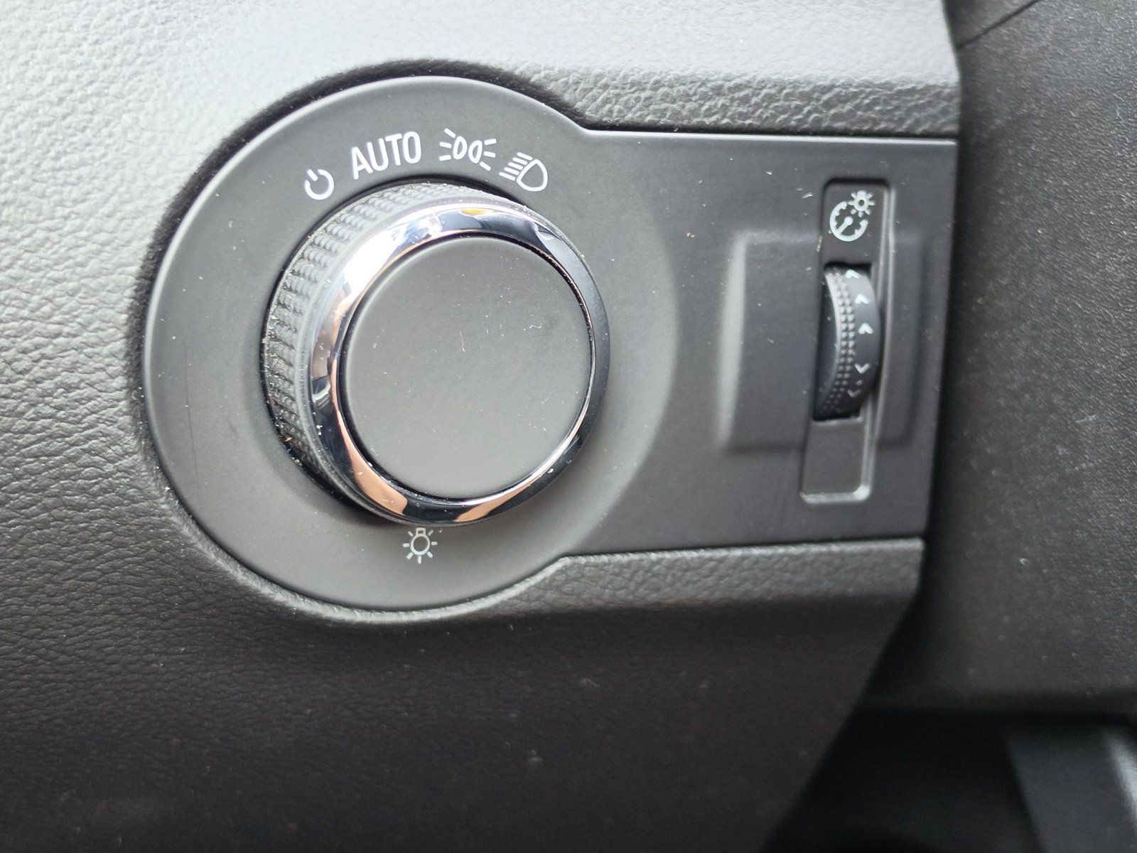 Used 2013 Chevrolet Camaro SS w/ RS Package RWD image 15