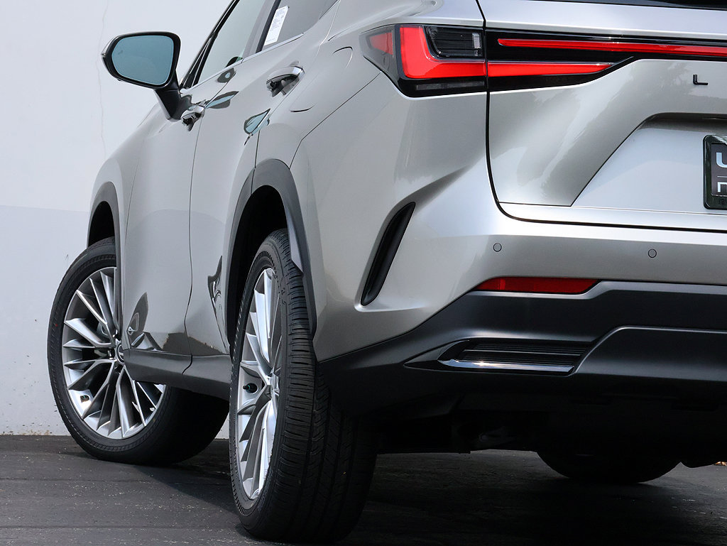 New 2026 Lexus NX 350 AWD w/ Accessory Package (2T) image 8