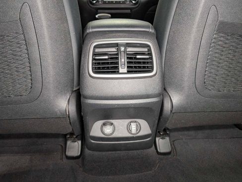 Used 2020 Kia Sorento LX image 20