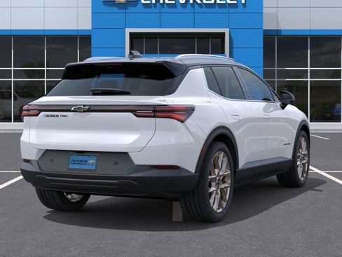 New 2026 Chevrolet Equinox EV LT image 4