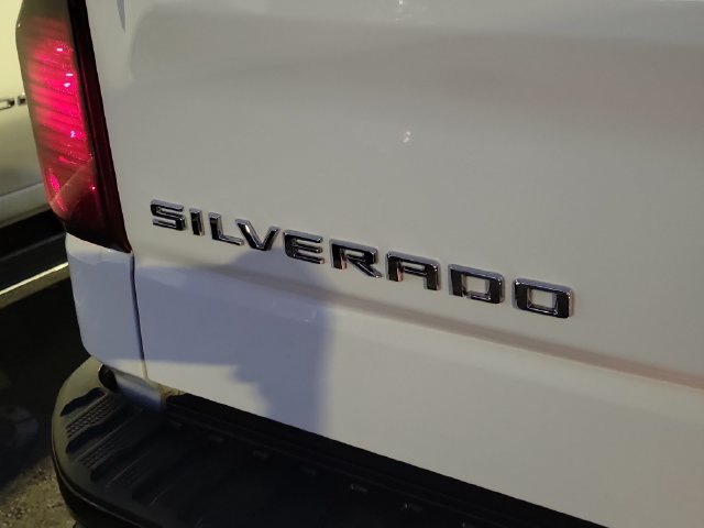 Used 2025 Chevrolet Silverado 1500 Custom Trail Boss AWD/4WD image 5