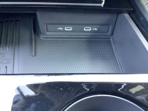 New 2026 Volkswagen Atlas Cross Sport SE image 21