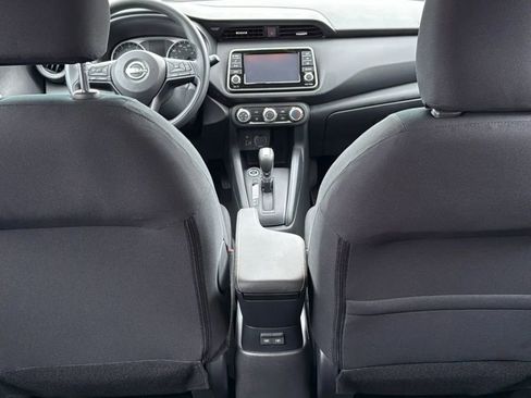 Used 2024 Nissan Kicks S image 12