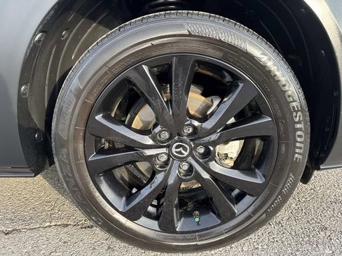 Used 2024 MAZDA CX-30 AWD 2.5 S w/ Preferred Package image 4