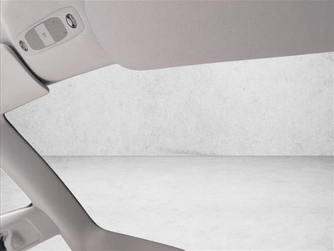 Used 2018 Tesla Model 3 Long Range image 14