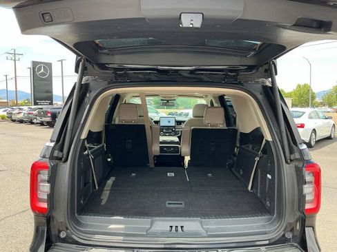 Used 2024 Ford Expedition Limited AWD/4WD image 23