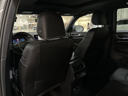 New 2026 Volkswagen Atlas Cross Sport SEL image 20