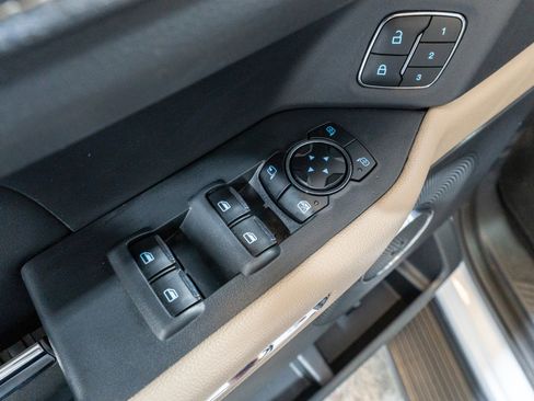 Used 2024 Ford Expedition Max Limited RWD image 15