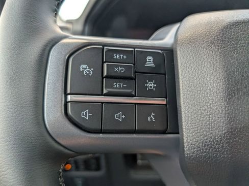 New 2025 Ford F150 Lariat w/ Equipment Group 502A High image 10