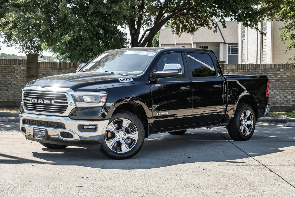 Used 2023 RAM 1500 Laramie AWD/4WD image 11