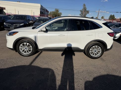 Used 2021 Ford Escape SE w/ Convenience Package image 8