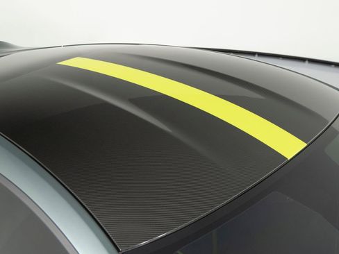 Used 2020 Aston Martin V8 Vantage AMR RWD image 53