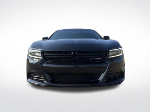 Used 2021 Dodge Charger SXT w/ Blacktop Package RWD image 11