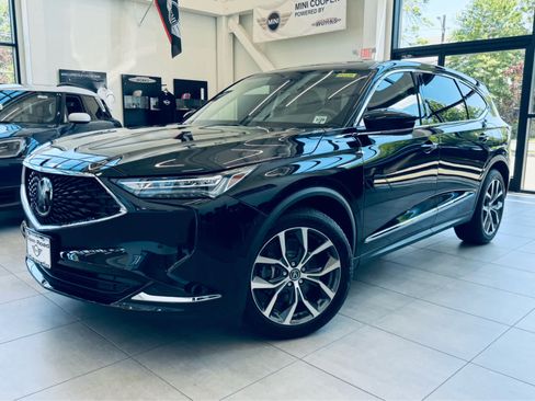 Used 2024 Acura MDX SH-AWD w/ Technology Package image 1