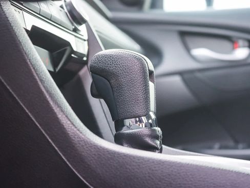 Used 2016 Honda Civic EX-T image 21