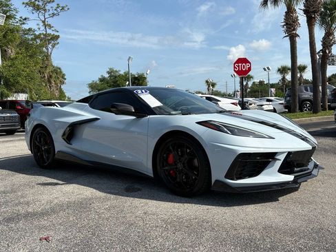 Used 2021 Chevrolet Corvette Stingray Premium Conv w/ Z51 Performance Package RWD image 9