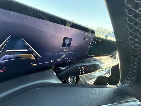 Certified 2025 Buick Envision Preferred image 22