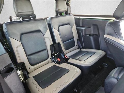 Used 2024 Ford Bronco Wildtrak image 18