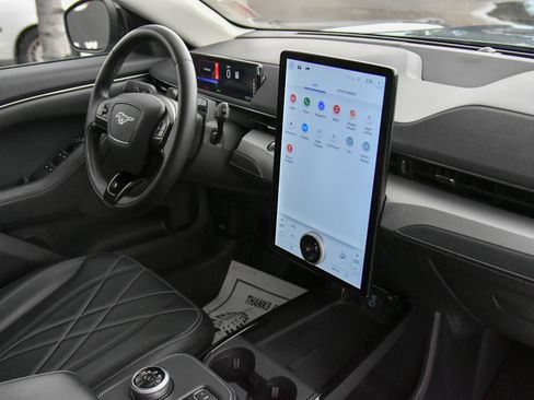 Used 2023 Ford Mustang Mach-E Select RWD image 46