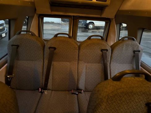 Used 2010 Ford E-250 and Econoline 250 Extended image 35