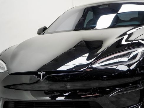 Used 2021 Tesla Model S Plaid image 2