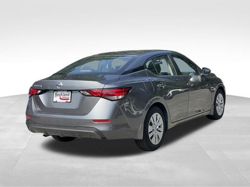 Certified 2025 Nissan Sentra S FWD image 4