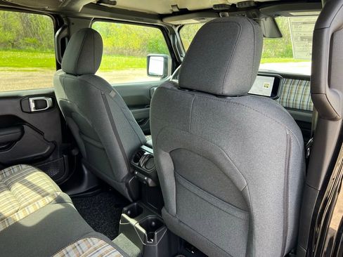 New 2026 Jeep Wrangler Unlimited Sport AWD/4WD image 14