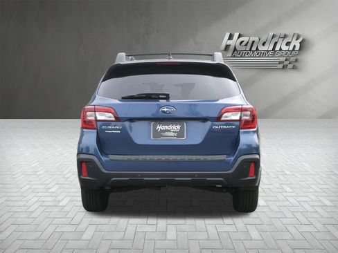 Used 2019 Subaru Outback 2.5i Limited image 8