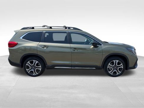 Certified 2026 Subaru Ascent Limited AWD/4WD image 8