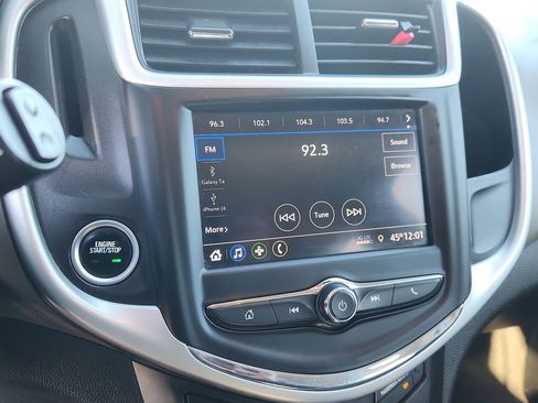 Used 2020 Chevrolet Sonic LT image 22