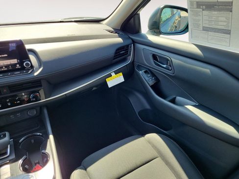 New 2026 Nissan Rogue S image 12